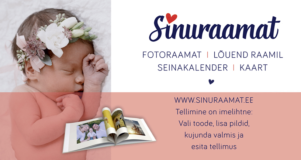 Magav beebi lillepeapaelaga on kõrvuti raamatuga, kus on esitatud perefoto, millele on lisatud võõrkeelne tekst, mis reklaamib fototeenust.